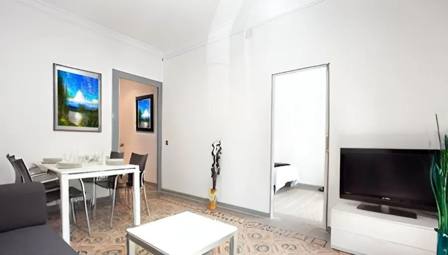 Central Apartment For 5 People Barcelona